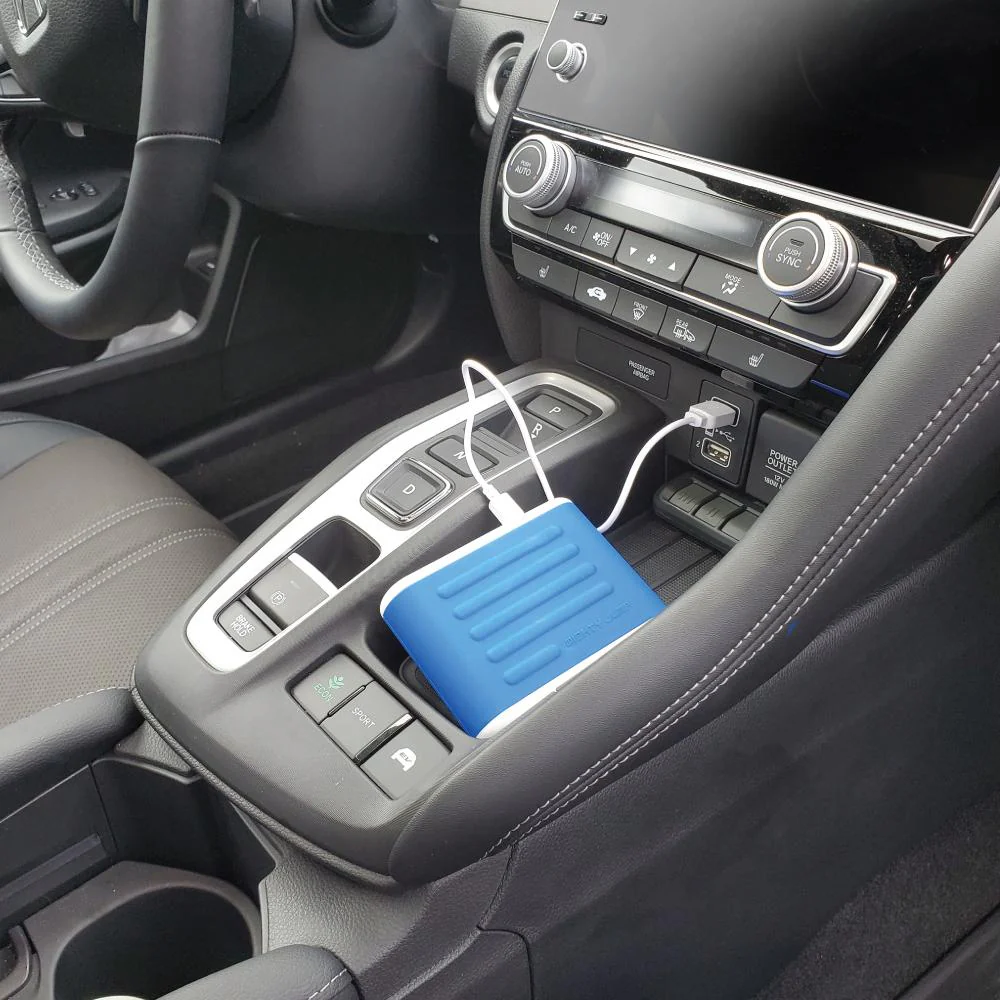 Pocket Jump: Power Bank and Car Jump Starter - Teal - Image 2